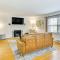 Dogwood Cottage with Fireplace 1 Mi to University - Хай-Пойнт