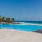 Golf & Lake View Oasis •Private Jacuzzi •Hard Rock