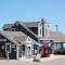 Lovely Home Minutes from Beach in Chatham