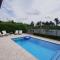 Serene Miami Pool Home - Tamiami
