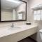 Super 8 by Wyndham Henrietta/Rochester Area