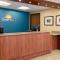 Days Inn by Wyndham Rockford I-90 Casino District