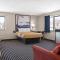 Super 8 by Wyndham Humboldt