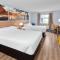 Days Inn & Suites by Wyndham Siler City