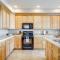 Resort-Style St George Condo with Private Patio - سانت جورج
