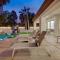 Beautiful pool with slide, golf, Pickleball, gameroom Ferrari - إنديو
