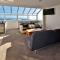 Panoramic Views and Complete Privacy - Christchurch