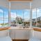 Luxury Sandy Bay Living River Views Free Parking