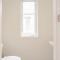 Stylish 4br Fast Wifi Sleeps 10