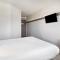 B&B HOTEL Girona 2
