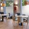 B&B HOTEL Girona 2