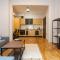 Modern design 1 bdrm, 4 guests, Top cente, Near Parliament, Self check-in