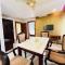 METRO HOTEL Nathdwara , 500mtr 10min walking from shreenathji temple 966o9o1oo6