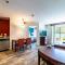 Metro PHX 1bd Exterior Entry with heated pool, bbq, dog park, bbq PETS ALLOWED