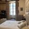 16th Century Manoir du Belvedere - central, unique, historical, with all modern amenities