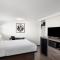 Ramada by Wyndham Medford Airport North