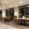 Holiday Inn Sydney - Waterfront by IHG