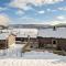 Spacious cabin with a fabulous view and a sauna - 斯屈勒斯塔穆