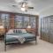 Hidden-Gem 2B Towhhouse in Springfield Close to DT and Stadium! - Джэксонвилл