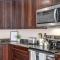 Hidden-Gem 2B Towhhouse in Springfield Close to DT and Stadium! - Джэксонвилл