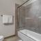 Hidden-Gem 2B Towhhouse in Springfield Close to DT and Stadium! - Джэксонвилл