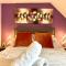 Ideal 4 Bedroomed House in Bicester - Bicester