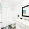 Charming 2-BR, 2-Story Home in Heart of LA - BR4 - Лос-Анджелес