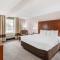 Comfort Inn Splash Harbor