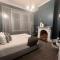 Entire Townhouse in Heart of Echucas Port CBD - Treehouse Hideouts - 15 guest capacity