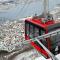 WALO APARTMENTS TROMSDALEN - Close to cable car and Arctic Cathedral, 10 min by bus to city centre, Free parking
