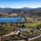 Lakeside Hilltop Retreat with Amazing Pool and Spa - Lakeside
