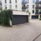 100m2 penthouse on top of the city 1000Mb/s, airc.