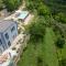 Villa Majestic Eye
