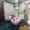 Ha Noi Lake View Hotel & Travel