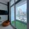 First Line Canal View Studio with Balcony MAX 4 Pax - Dubaj