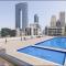 First Line Canal View Studio with Balcony MAX 4 Pax - Dubaj