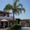 UzHan Beach Hotel - 比泰兹