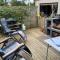 Fully fenced, wrap around decks, water on 3 sides