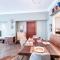 Luxury 2bedroom with Balcony & View Palm Dubai
