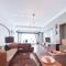 Luxury 2bedroom with Balcony & View Palm Dubai