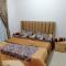 One bed room and 2 bathroom