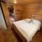 Logcabin, sauna, fireplace, view, kitchen - 易拉斯加威