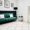 Modern Ealing Broadway Apt - Cozy Comfy & Well-Equipped - 伊灵