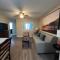 Tropical 1BD vacation condo in beautiful resort setting with pool amenities to enjoy - شاطئ أورموند