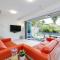 Bondi Holiday Home - Garden