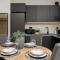 Spacious Apartment with Parking Warsaw Ursus by Renters Prestige - وارسو