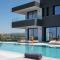 Omnia Luxury Villa, 100m2 Pool, Whirlpool & Gym, By ThinkVilla - Prínos