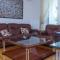 Luxe 3 Bd Penthouse 5 Min from Drosia Square - Drosia