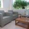 Luxe 3 Bd Penthouse 5 Min from Drosia Square - Drosia