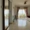 Sea Breeze Apartment - Pafos